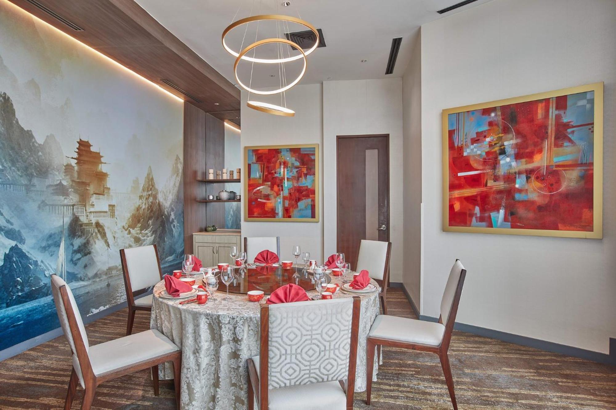 Crowne Plaza Manila Galleria By Ihg Pasig City Eksteriør bilde