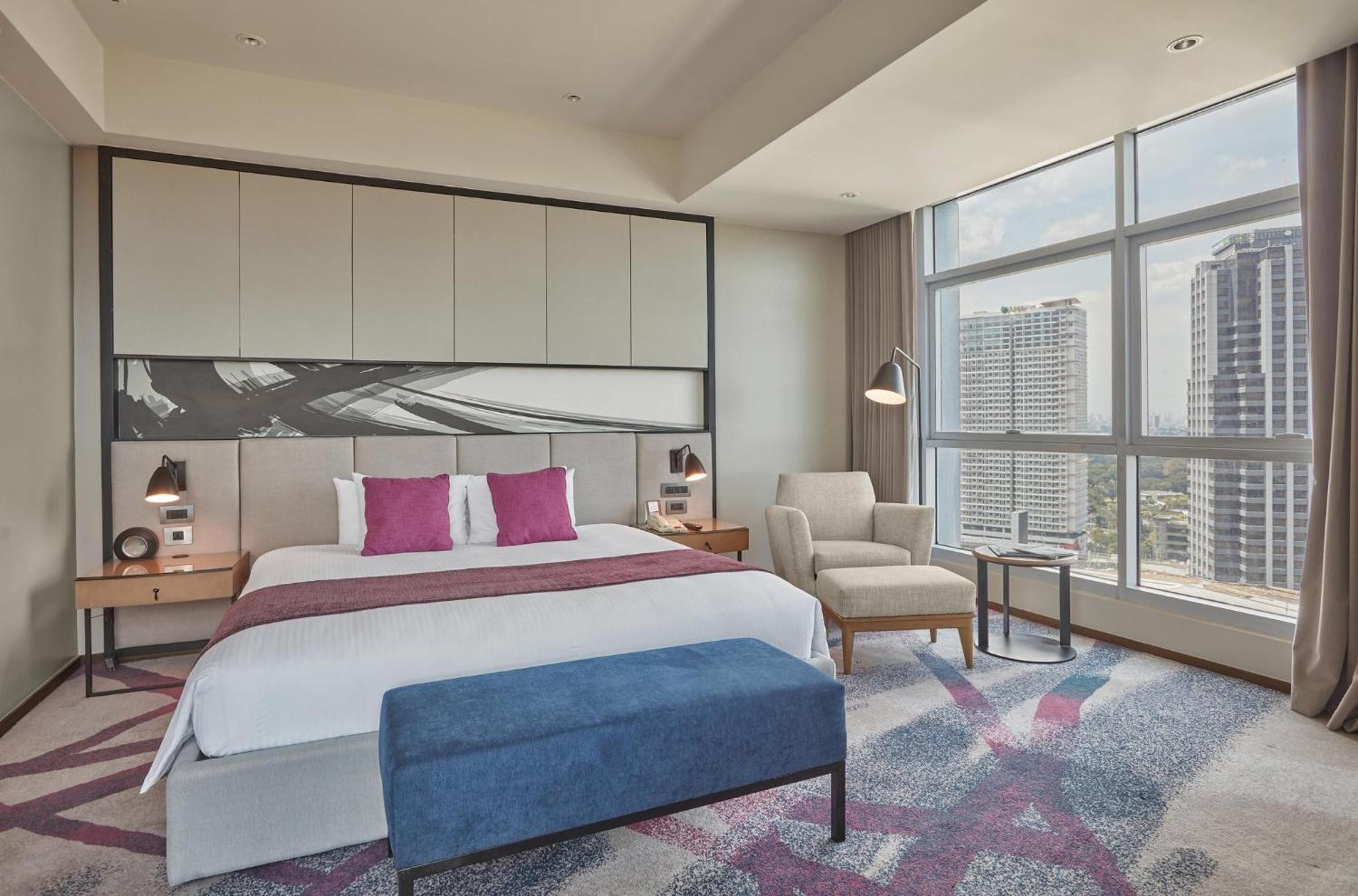 Crowne Plaza Manila Galleria By Ihg Pasig City Eksteriør bilde