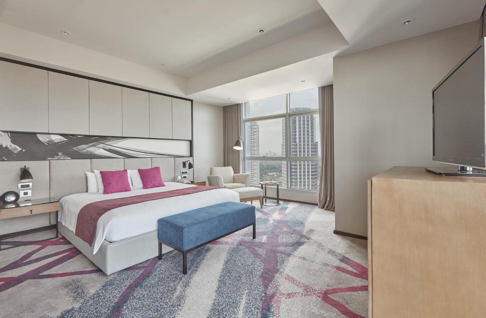 Crowne Plaza Manila Galleria By Ihg Pasig City Eksteriør bilde