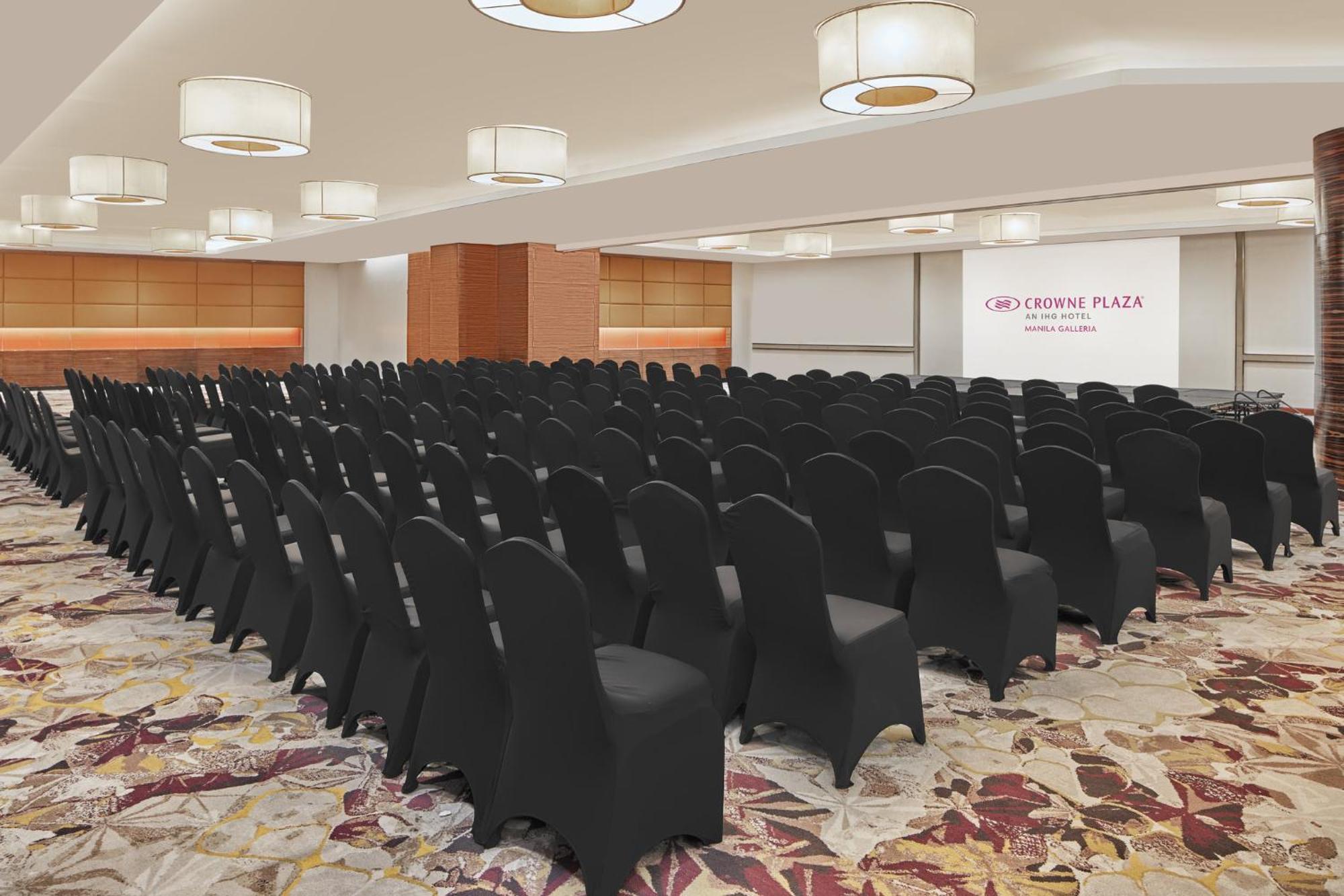 Crowne Plaza Manila Galleria By Ihg Pasig City Eksteriør bilde