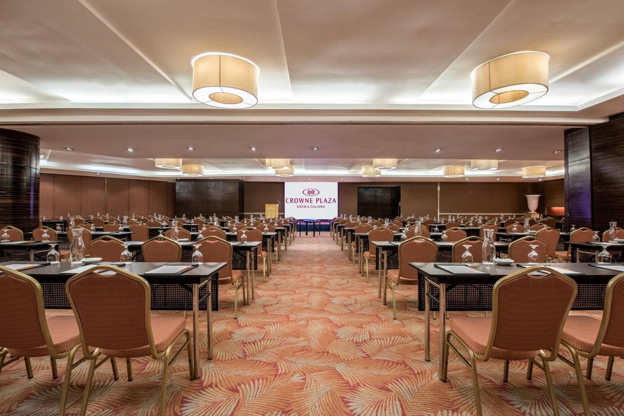 Crowne Plaza Manila Galleria By Ihg Pasig City Eksteriør bilde